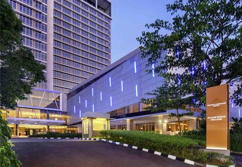 Grand Mercure Solo Baru